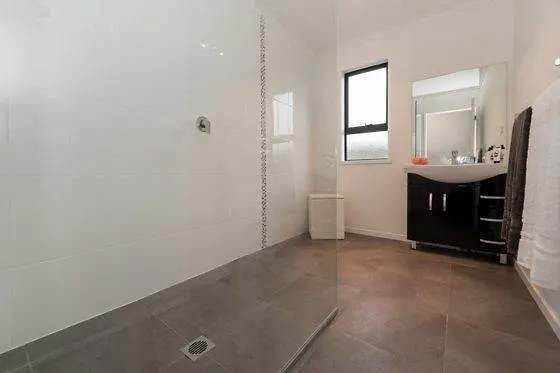 Trendy Bungalow In The Heart Of Rotorua