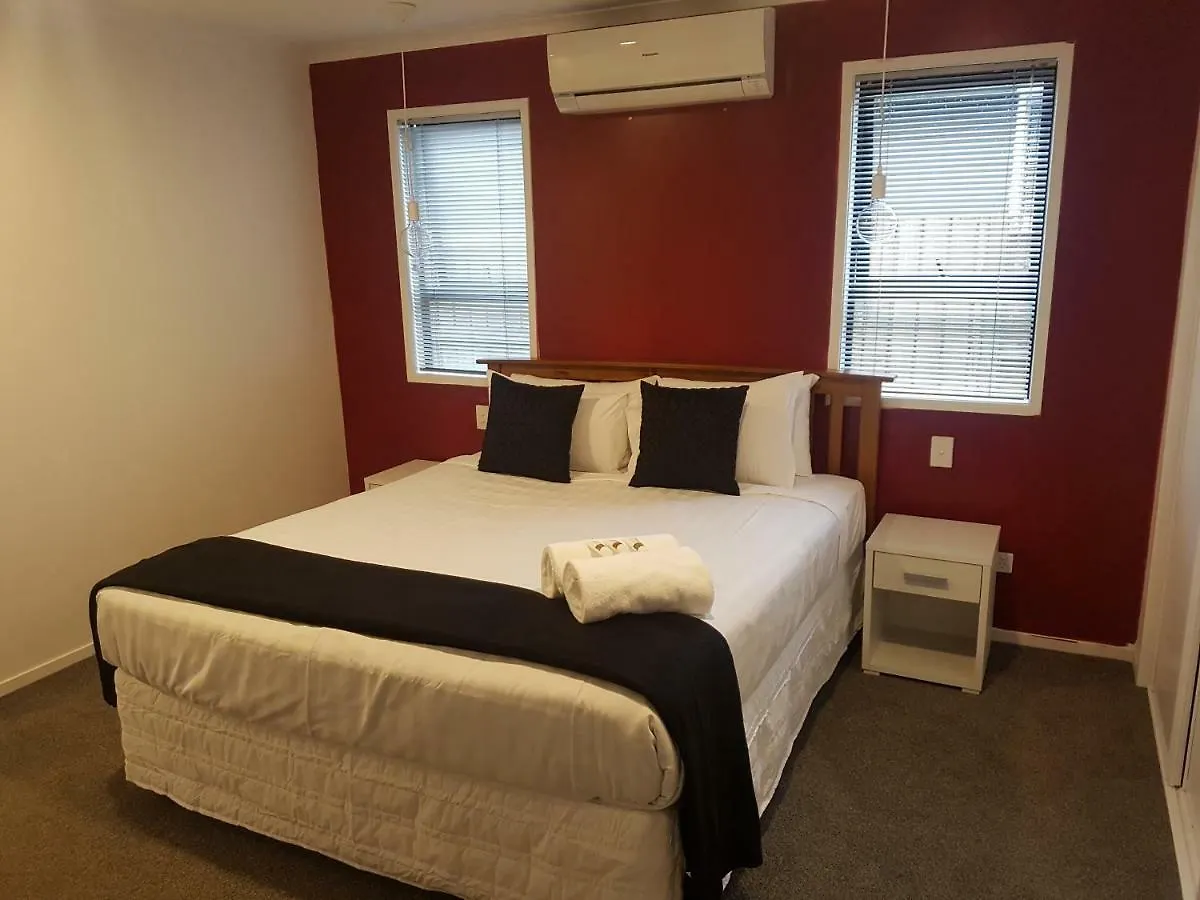 Trendy Bungalow In The Heart Of Rotorua